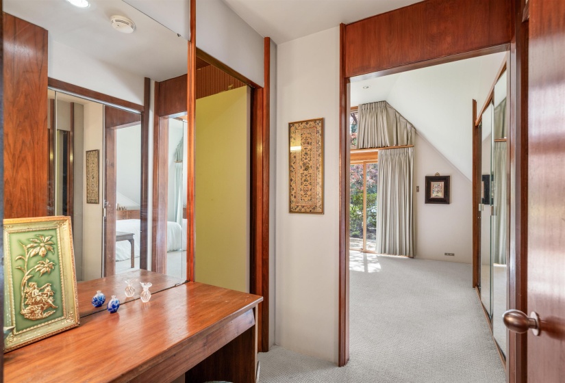 150 WARING RD, Memphis, Tennessee 38117, 3 Bedrooms Bedrooms, 10 Rooms Rooms,3.1 BathroomsBathrooms,Residential,For Sale,WARING,10193328
