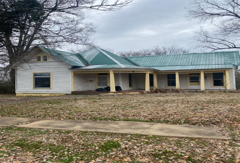 12112 MAIN ST, Mason, Tennessee 38049, 3 Bedrooms Bedrooms, 6 Rooms Rooms,1 BathroomBathrooms,Residential,For Sale,MAIN,10193394