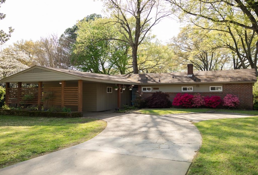 1089 IVY RD, Memphis, Tennessee 38117, 3 Bedrooms Bedrooms, 6 Rooms Rooms,2 BathroomsBathrooms,Residential,For Sale,IVY,10193426