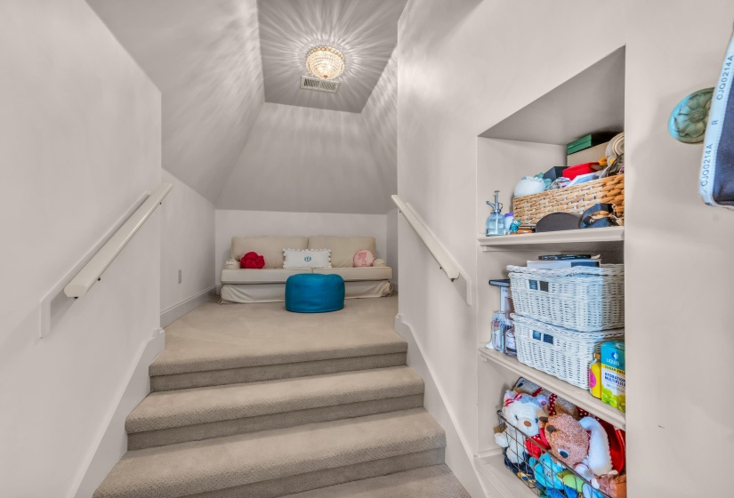 9125 BELLE FLEURS CV, Germantown, Tennessee 38139, 5 Bedrooms Bedrooms, 12 Rooms Rooms,4.2 BathroomsBathrooms,Residential,For Sale,BELLE FLEURS,10193659