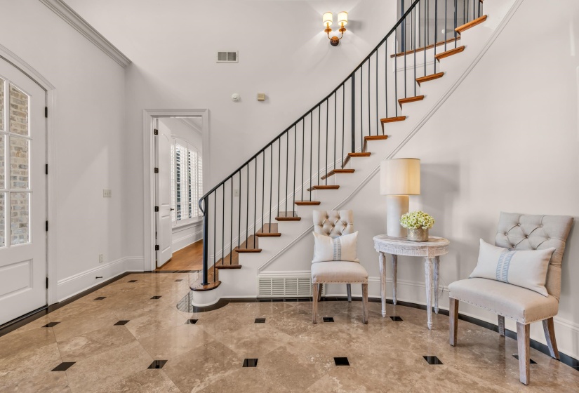 9125 BELLE FLEURS CV, Germantown, Tennessee 38139, 5 Bedrooms Bedrooms, 12 Rooms Rooms,4.2 BathroomsBathrooms,Residential,For Sale,BELLE FLEURS,10193659