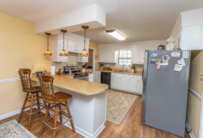 142 TREECE ST, Selmer, Tennessee 38375, 3 Bedrooms Bedrooms, 11 Rooms Rooms,3 BathroomsBathrooms,Residential,For Sale,TREECE,10193709