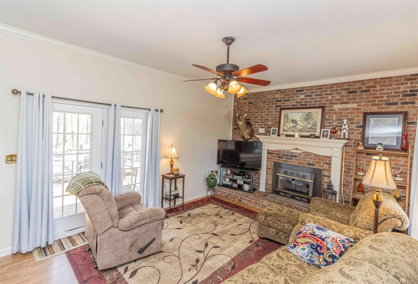 142 TREECE ST, Selmer, Tennessee 38375, 3 Bedrooms Bedrooms, 11 Rooms Rooms,3 BathroomsBathrooms,Residential,For Sale,TREECE,10193709