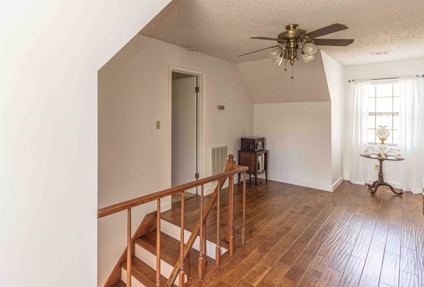 142 TREECE ST, Selmer, Tennessee 38375, 3 Bedrooms Bedrooms, 11 Rooms Rooms,3 BathroomsBathrooms,Residential,For Sale,TREECE,10193709