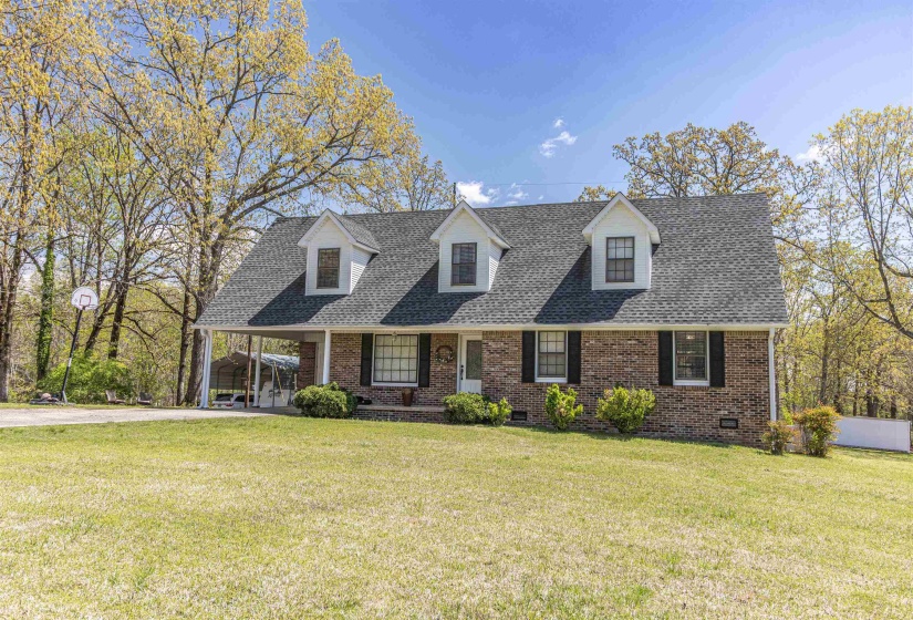 142 TREECE ST, Selmer, Tennessee 38375, 3 Bedrooms Bedrooms, 11 Rooms Rooms,3 BathroomsBathrooms,Residential,For Sale,TREECE,10193709