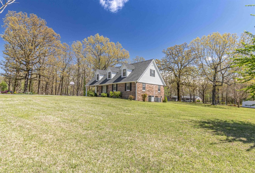 142 TREECE ST, Selmer, Tennessee 38375, 3 Bedrooms Bedrooms, 11 Rooms Rooms,3 BathroomsBathrooms,Residential,For Sale,TREECE,10193709