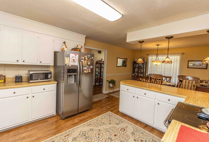 142 TREECE ST, Selmer, Tennessee 38375, 3 Bedrooms Bedrooms, 11 Rooms Rooms,3 BathroomsBathrooms,Residential,For Sale,TREECE,10193709