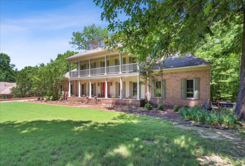 9280 ELLEN DAVIES DR, Bartlett, Tennessee 38133, 6 Bedrooms Bedrooms, 12 Rooms Rooms,5.1 BathroomsBathrooms,Residential,For Sale,ELLEN DAVIES,10193757