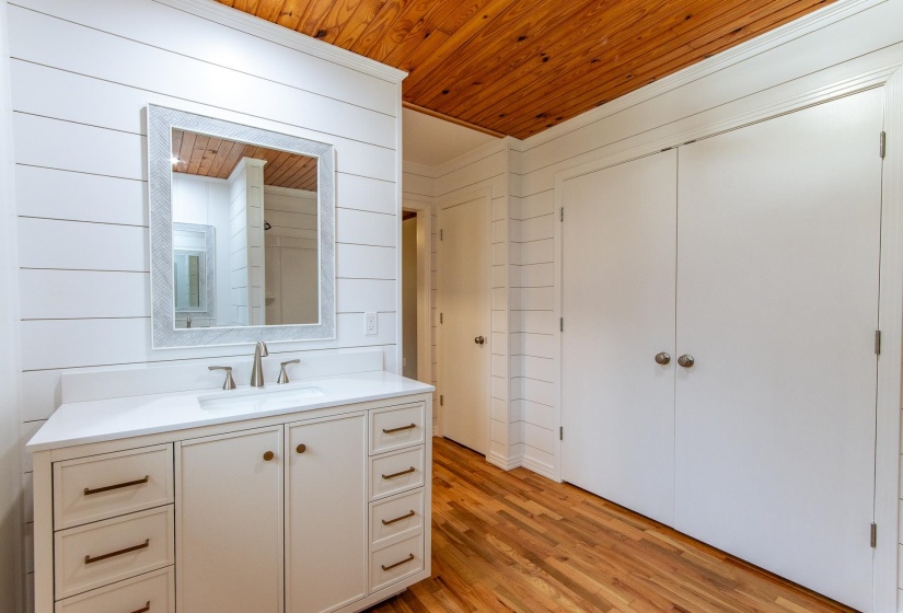 370 BOWEN DR, Savannah, Tennessee 38372, 3 Bedrooms Bedrooms, 9 Rooms Rooms,3 BathroomsBathrooms,Residential,For Sale,BOWEN,10193853