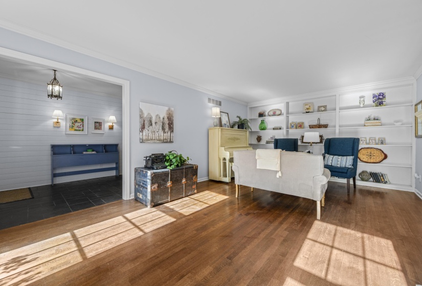 2264 FOREST GROVE CV, Memphis, Tennessee 38119, 5 Bedrooms Bedrooms, 9 Rooms Rooms,3.1 BathroomsBathrooms,Residential,For Sale,FOREST GROVE,10193862