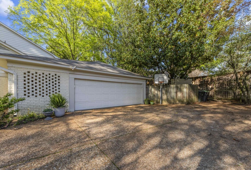 2264 FOREST GROVE CV, Memphis, Tennessee 38119, 5 Bedrooms Bedrooms, 9 Rooms Rooms,3.1 BathroomsBathrooms,Residential,For Sale,FOREST GROVE,10193862