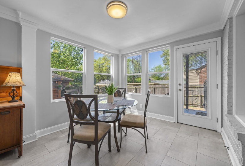 3539 CHARLESWOOD AVE, Memphis, Tennessee 38122, 3 Bedrooms Bedrooms, 7 Rooms Rooms,2 BathroomsBathrooms,Residential,For Sale,CHARLESWOOD,10193909