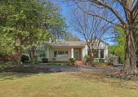 155 ROSE RD, Memphis, Tennessee 38117, 4 Bedrooms Bedrooms, 10 Rooms Rooms,3 BathroomsBathrooms,Residential,For Sale,ROSE,10193950 155 ROSE RD, Memphis, Tennessee 38117, 4 Bedrooms Bedrooms, 10 Rooms Rooms,3 BathroomsBathrooms,Residential,For Sale,ROSE,10193950