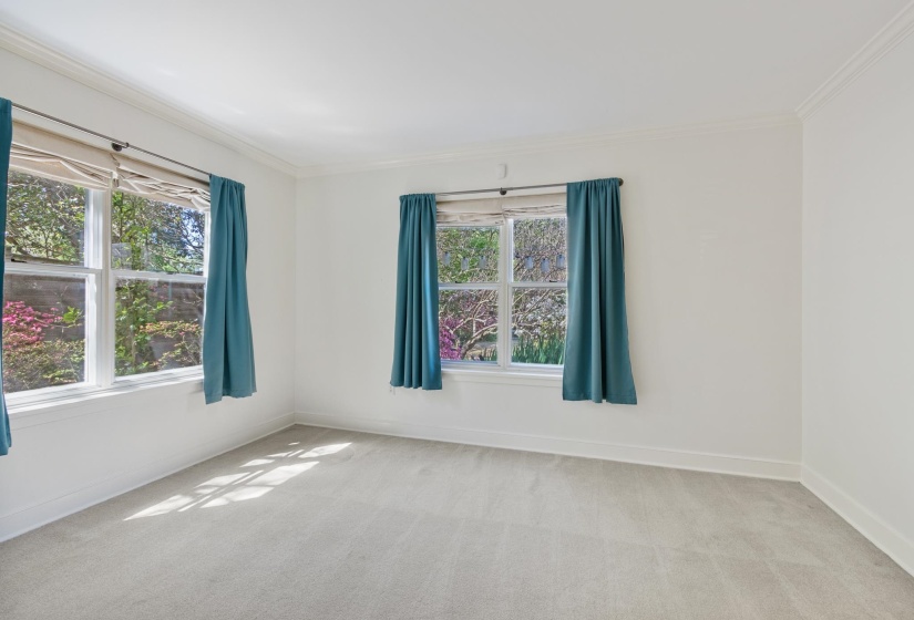 155 ROSE RD, Memphis, Tennessee 38117, 4 Bedrooms Bedrooms, 10 Rooms Rooms,3 BathroomsBathrooms,Residential,For Sale,ROSE,10193950