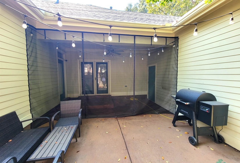 749 ECHLES CT, Memphis, Tennessee 38111, 5 Bedrooms Bedrooms, 8 Rooms Rooms,3 BathroomsBathrooms,Residential,For Sale,ECHLES,10193989