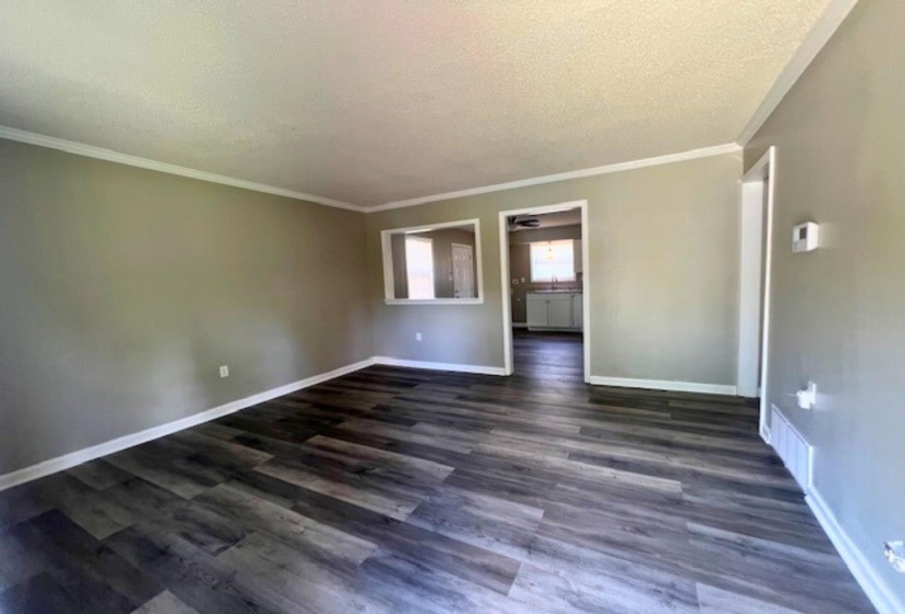 4710 HILLBROOK RD, Memphis, Tennessee 38109, 4 Bedrooms Bedrooms, 6 Rooms Rooms,2 BathroomsBathrooms,Residential,For Sale,HILLBROOK,10194066