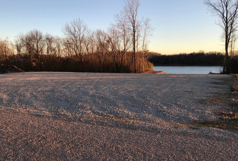123 CATFISH LN, Crump, Tennessee 38327, ,Land,For Sale,CATFISH,10194260