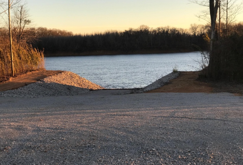 123 CATFISH LN, Crump, Tennessee 38327, ,Land,For Sale,CATFISH,10194260