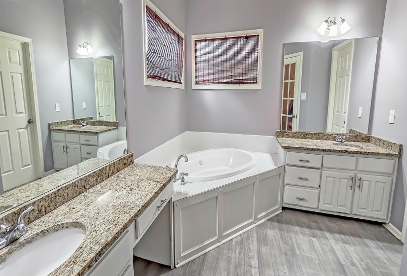 5712 CHESTER ST, Arlington, Tennessee 38002, 5 Bedrooms Bedrooms, 9 Rooms Rooms,3.1 BathroomsBathrooms,Residential,For Sale,CHESTER,10187301