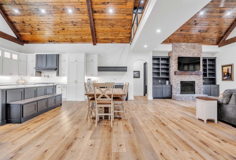 70 NATIVE LEAF CV, Savannah, Tennessee 38372, 6 Bedrooms Bedrooms, 19 Rooms Rooms,5.1 BathroomsBathrooms,Residential,For Sale,NATIVE LEAF,10193535