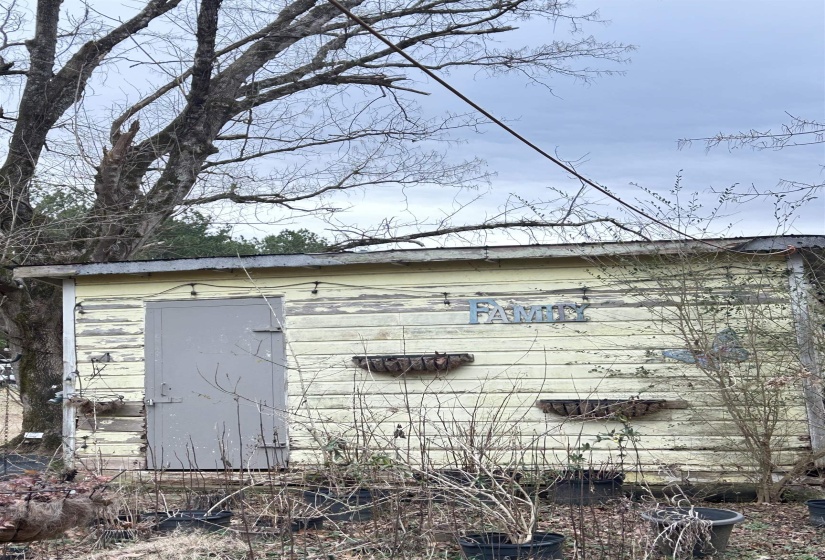 11381 MACON RD, Eads, Tennessee 38028, 2 Bedrooms Bedrooms, 5 Rooms Rooms,1 BathroomBathrooms,Residential,For Sale,MACON,10189510