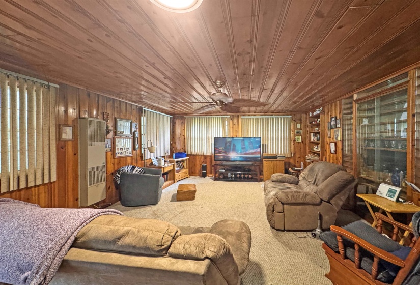 2436 FRAYSER BLVD, Memphis, Tennessee 38127, 4 Bedrooms Bedrooms, 10 Rooms Rooms,2 BathroomsBathrooms,Residential,For Sale,FRAYSER,10194670