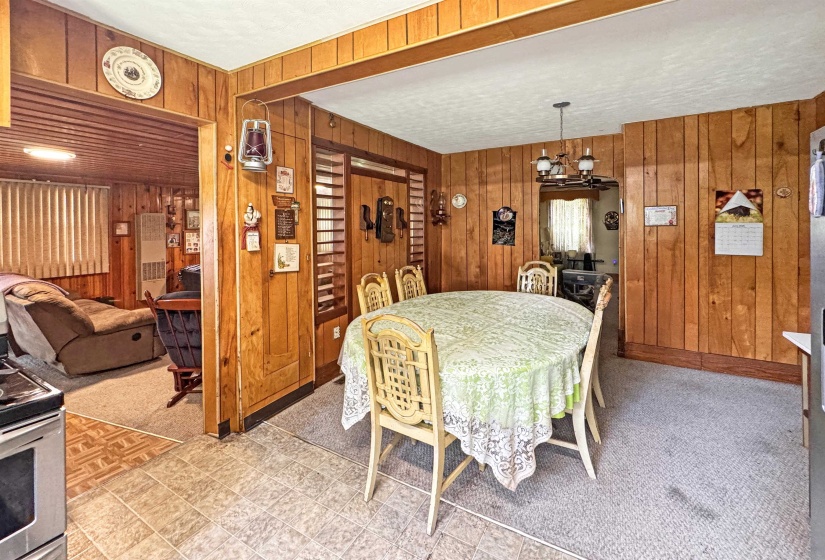 2436 FRAYSER BLVD, Memphis, Tennessee 38127, 4 Bedrooms Bedrooms, 10 Rooms Rooms,2 BathroomsBathrooms,Residential,For Sale,FRAYSER,10194670