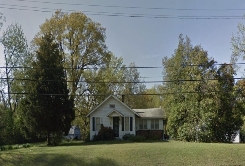2436 FRAYSER BLVD, Memphis, Tennessee 38127, 4 Bedrooms Bedrooms, 10 Rooms Rooms,2 BathroomsBathrooms,Residential,For Sale,FRAYSER,10194670