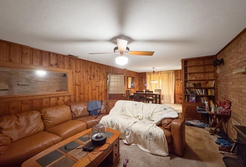 2436 FRAYSER BLVD, Memphis, Tennessee 38127, 4 Bedrooms Bedrooms, 10 Rooms Rooms,2 BathroomsBathrooms,Residential,For Sale,FRAYSER,10194670