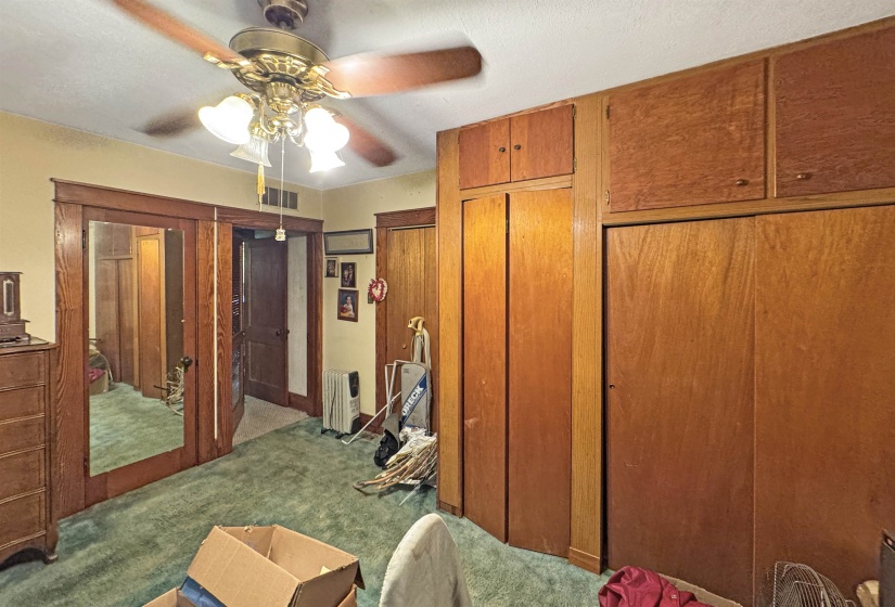 2436 FRAYSER BLVD, Memphis, Tennessee 38127, 4 Bedrooms Bedrooms, 10 Rooms Rooms,2 BathroomsBathrooms,Residential,For Sale,FRAYSER,10194670