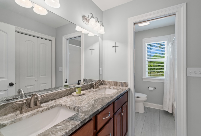 210 POPLAR ACRES RD, Piperton, Tennessee 38017, 4 Bedrooms Bedrooms, 12 Rooms Rooms,3.1 BathroomsBathrooms,Residential,For Sale,POPLAR ACRES,10194635