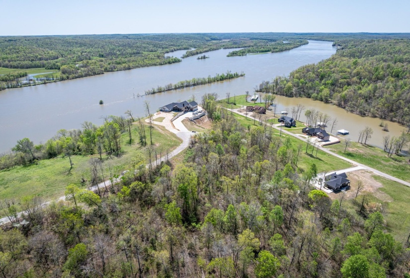0 RIVER BREEZE DR, Sugar Tree, Tennessee 38380, ,Land,For Sale,RIVER BREEZE,10194884