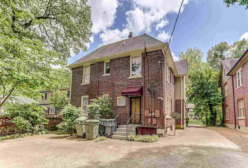 2232 WASHINGTON AVE, Memphis, Tennessee 38104, 2 Bedrooms Bedrooms, 6 Rooms Rooms,2 BathroomsBathrooms,Rental Properties,For Sale,WASHINGTON,10194967