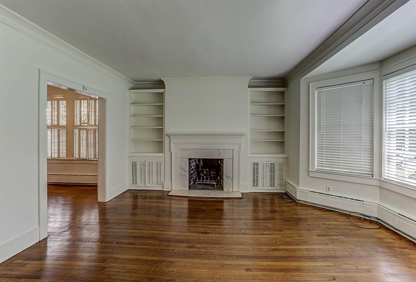 2232 WASHINGTON AVE, Memphis, Tennessee 38104, 2 Bedrooms Bedrooms, 6 Rooms Rooms,2 BathroomsBathrooms,Rental Properties,For Sale,WASHINGTON,10194967