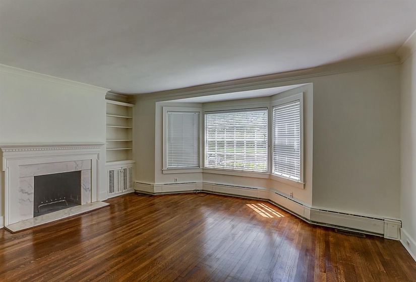 2232 WASHINGTON AVE, Memphis, Tennessee 38104, 2 Bedrooms Bedrooms, 6 Rooms Rooms,2 BathroomsBathrooms,Rental Properties,For Sale,WASHINGTON,10194967