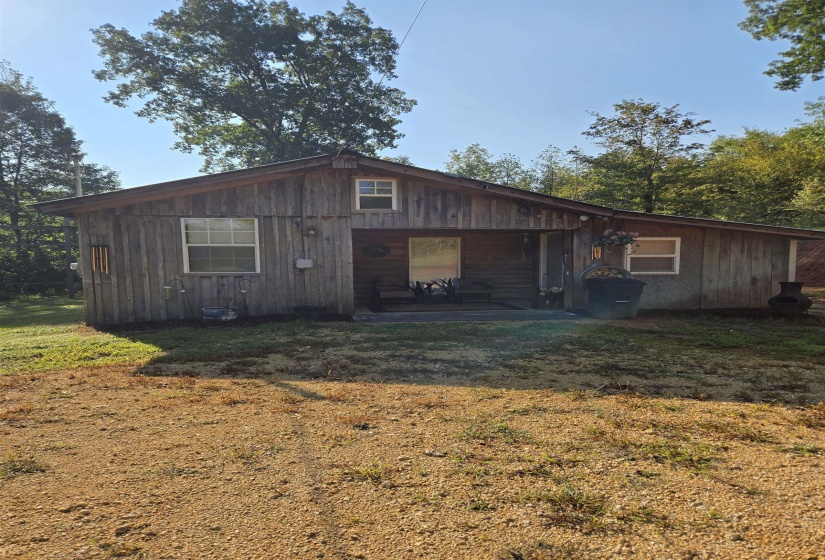 4190 COUNTY HOME RD, Savannah, Tennessee 38372, 2 Bedrooms Bedrooms, 4 Rooms Rooms,1 BathroomBathrooms,Residential,For Sale,COUNTY HOME,10194948