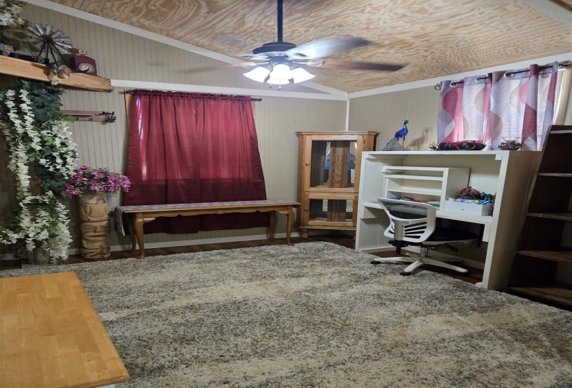 4190 COUNTY HOME RD, Savannah, Tennessee 38372, 2 Bedrooms Bedrooms, 4 Rooms Rooms,1 BathroomBathrooms,Residential,For Sale,COUNTY HOME,10194948