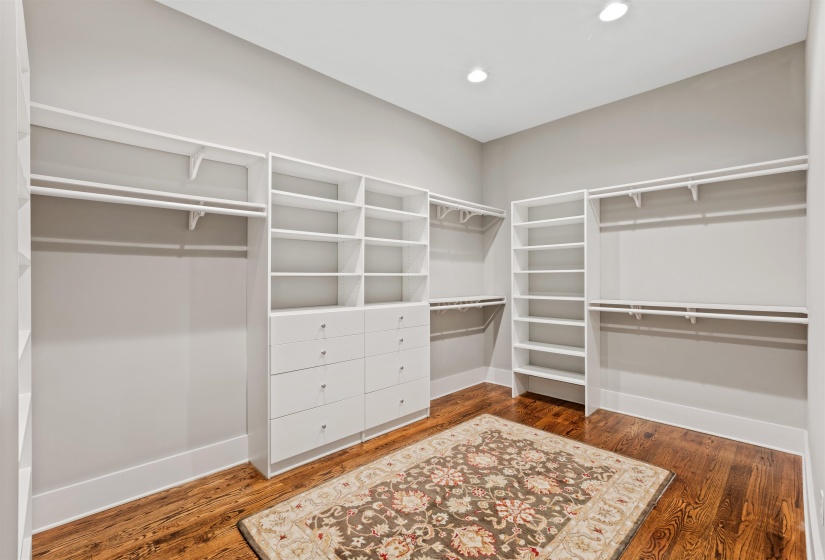 1217 DUBRAY PL, Collierville, Tennessee 38017, 4 Bedrooms Bedrooms, 9 Rooms Rooms,4 BathroomsBathrooms,Residential,For Sale,DUBRAY,10194952