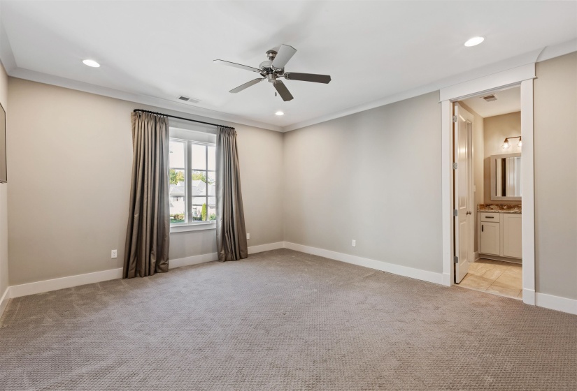 1217 DUBRAY PL, Collierville, Tennessee 38017, 4 Bedrooms Bedrooms, 9 Rooms Rooms,4 BathroomsBathrooms,Residential,For Sale,DUBRAY,10194952