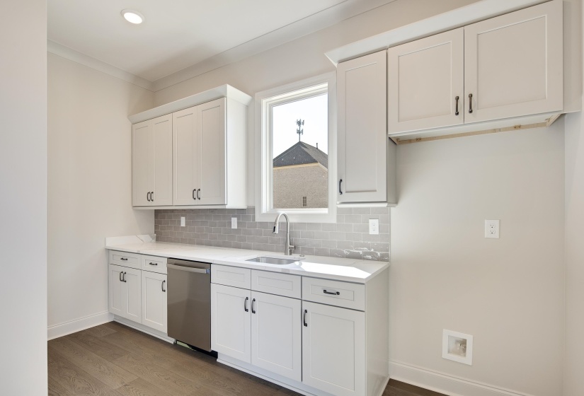 1343 KATE DR, Collierville, Tennessee 38017, 5 Bedrooms Bedrooms, 10 Rooms Rooms,4.1 BathroomsBathrooms,Residential,For Sale,KATE,10195039