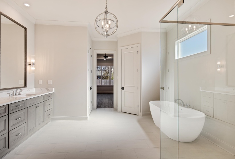 536 WHEATON PARK CT, Memphis, Tennessee 38120, 4 Bedrooms Bedrooms, 9 Rooms Rooms,4.1 BathroomsBathrooms,Residential,For Sale,WHEATON PARK,10195042