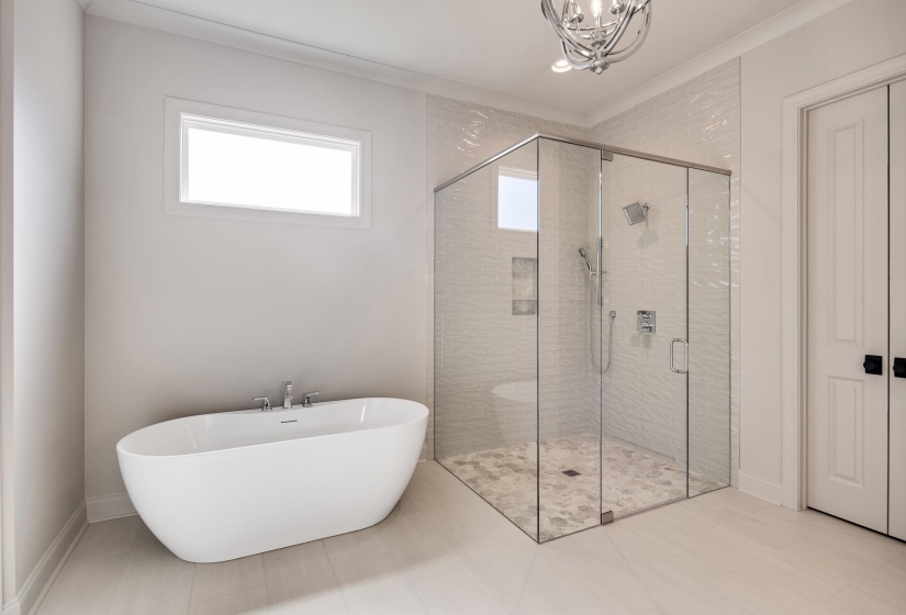 536 WHEATON PARK CT, Memphis, Tennessee 38120, 4 Bedrooms Bedrooms, 9 Rooms Rooms,4.1 BathroomsBathrooms,Residential,For Sale,WHEATON PARK,10195042