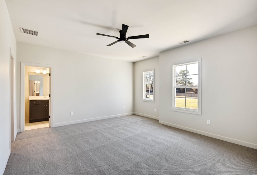 536 WHEATON PARK CT, Memphis, Tennessee 38120, 4 Bedrooms Bedrooms, 9 Rooms Rooms,4.1 BathroomsBathrooms,Residential,For Sale,WHEATON PARK,10195042