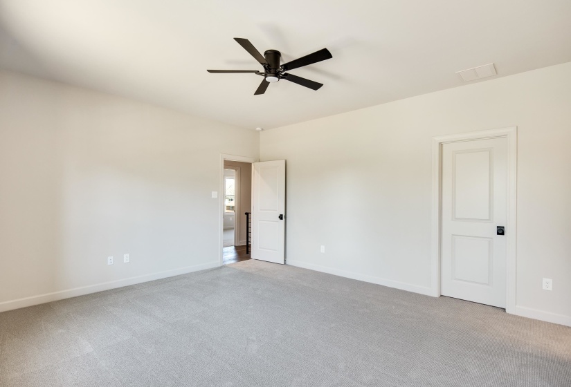 536 WHEATON PARK CT, Memphis, Tennessee 38120, 4 Bedrooms Bedrooms, 9 Rooms Rooms,4.1 BathroomsBathrooms,Residential,For Sale,WHEATON PARK,10195042