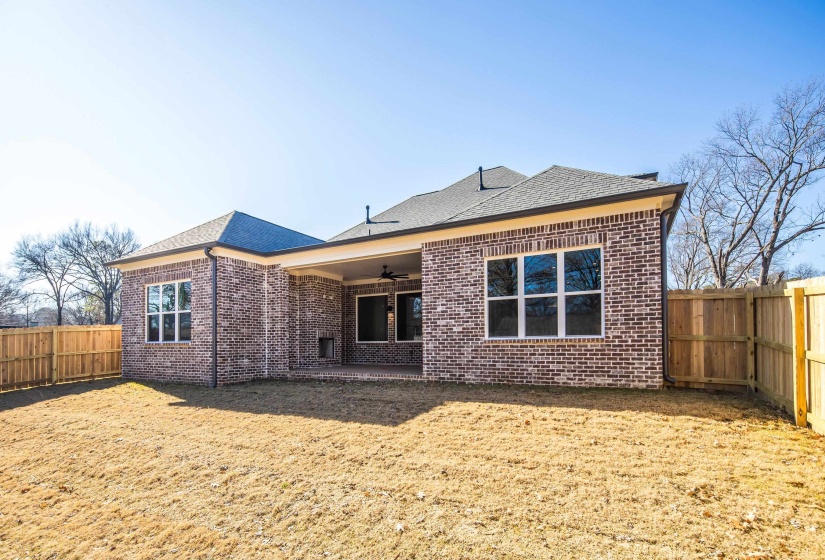 536 WHEATON PARK CT, Memphis, Tennessee 38120, 4 Bedrooms Bedrooms, 9 Rooms Rooms,4.1 BathroomsBathrooms,Residential,For Sale,WHEATON PARK,10195042