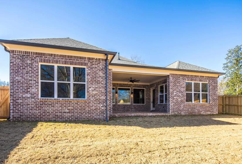 536 WHEATON PARK CT, Memphis, Tennessee 38120, 4 Bedrooms Bedrooms, 9 Rooms Rooms,4.1 BathroomsBathrooms,Residential,For Sale,WHEATON PARK,10195042