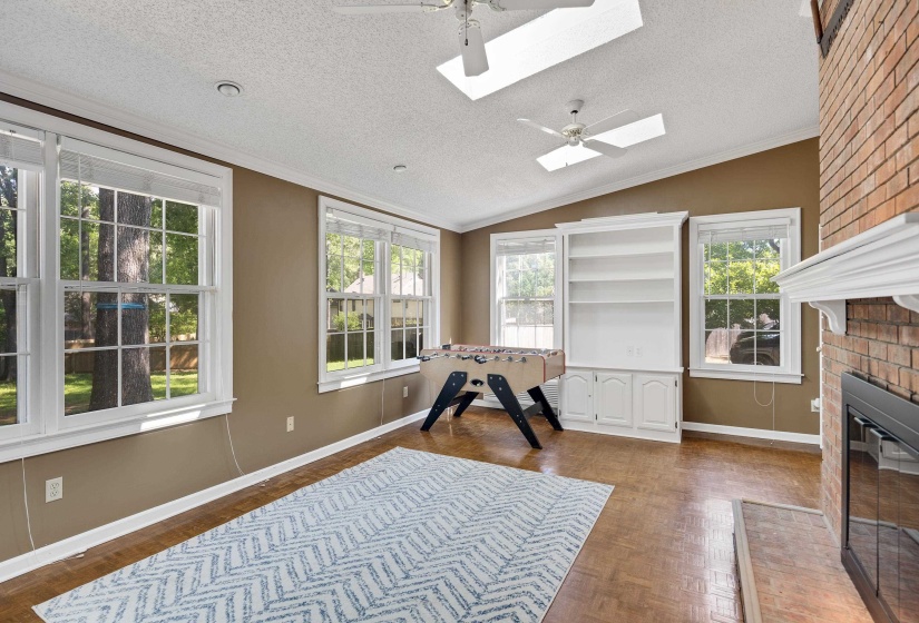 3365 STONE CREEK CV, Collierville, Tennessee 38017, 4 Bedrooms Bedrooms, 9 Rooms Rooms,2.1 BathroomsBathrooms,Residential,For Sale,STONE CREEK,10195463