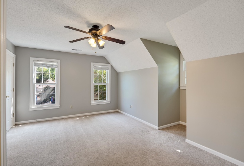 3365 STONE CREEK CV, Collierville, Tennessee 38017, 4 Bedrooms Bedrooms, 9 Rooms Rooms,2.1 BathroomsBathrooms,Residential,For Sale,STONE CREEK,10195463