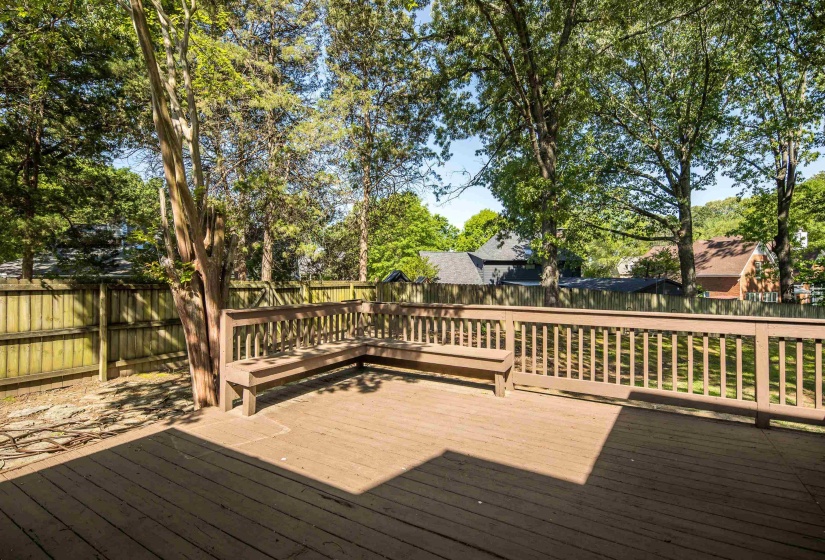 3365 STONE CREEK CV, Collierville, Tennessee 38017, 4 Bedrooms Bedrooms, 9 Rooms Rooms,2.1 BathroomsBathrooms,Residential,For Sale,STONE CREEK,10195463