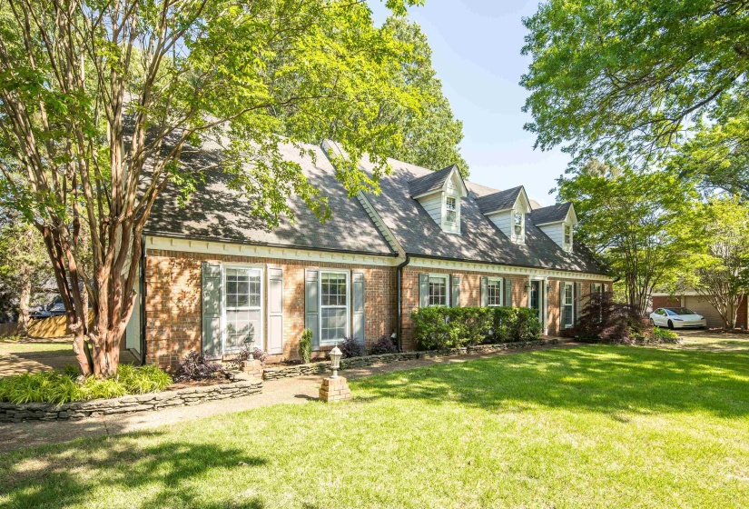 3365 STONE CREEK CV, Collierville, Tennessee 38017, 4 Bedrooms Bedrooms, 9 Rooms Rooms,2.1 BathroomsBathrooms,Residential,For Sale,STONE CREEK,10195463